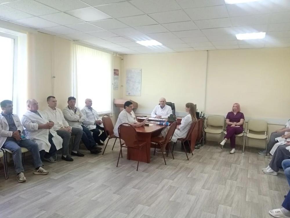 Совещание с врачами